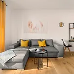 Modernes Im Kaiserkiez Apartman