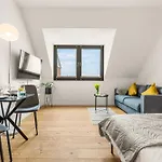 Modernes Im Kaiserkiez Apartman *
